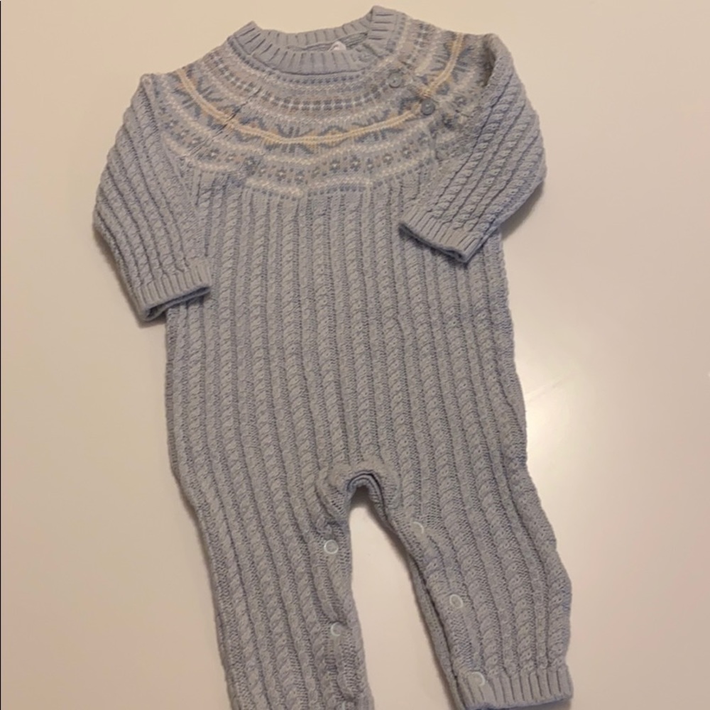 Tahari boy sweater outfit